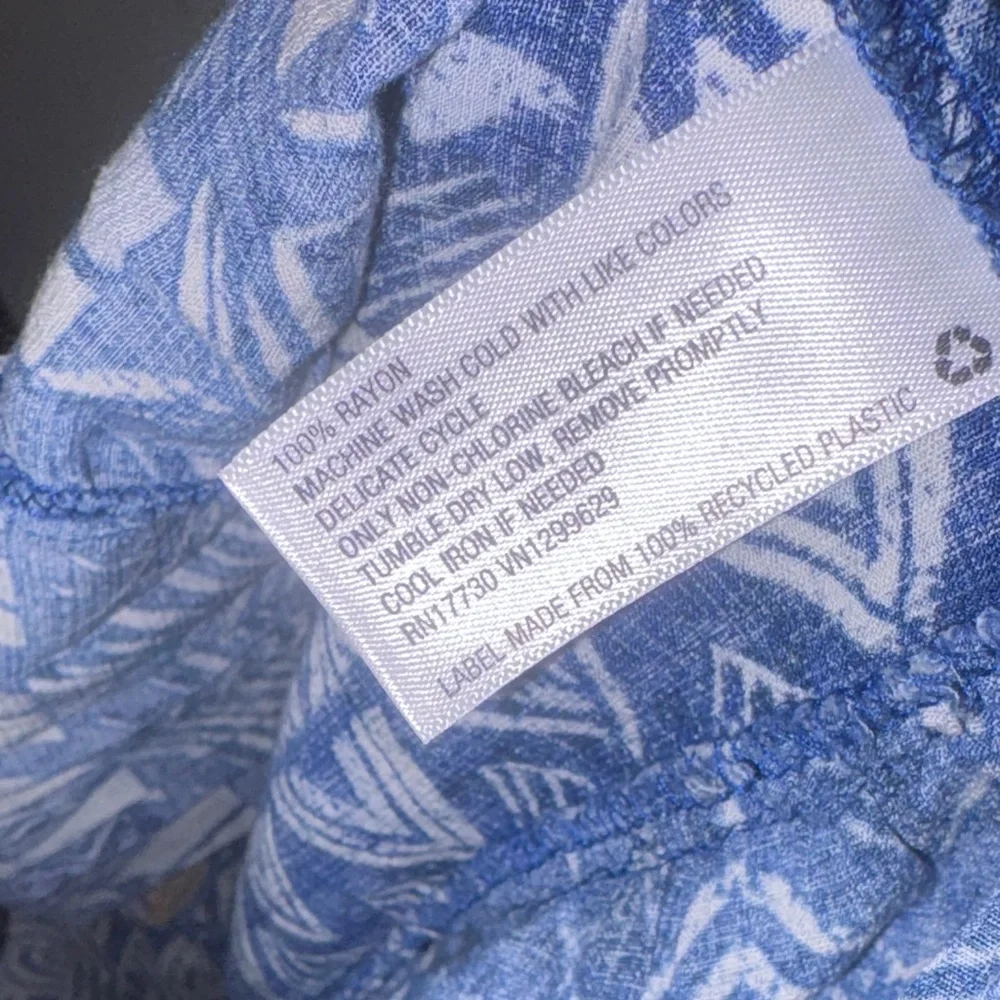 Knox Rose Blue and White Geometric artistic Maxi Dress size 2x - Picture 8 of 9